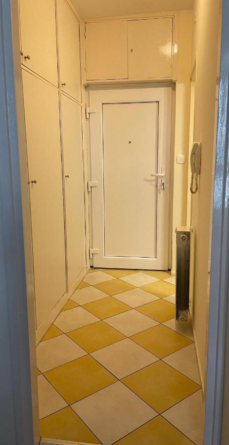 New Apartment Vikttoria สปลิท ภายนอก รูปภาพ